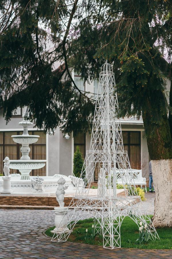Provans Bohorodchany Bagian luar foto